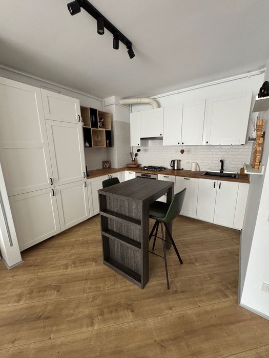 Apartament 2 camere de închiriat 4 City North