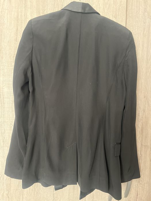 Дамско сако на Reiss