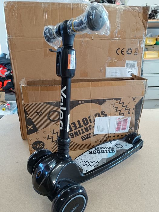 Trotineta pentru copii 3 ani plus