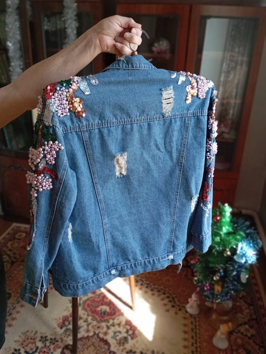 Продам джинсовку 48-50 размер