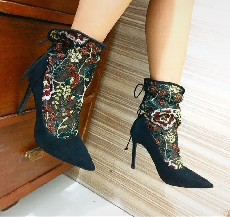 Pantofi toc Zara