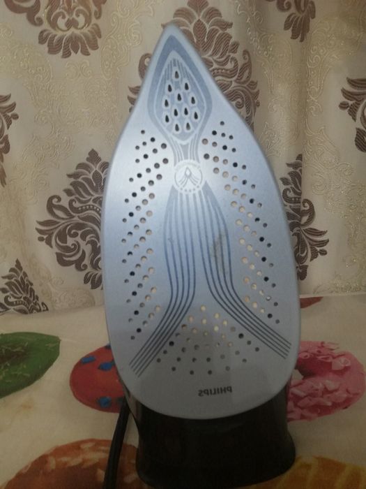 Продам утюг PHILIPS оригинал