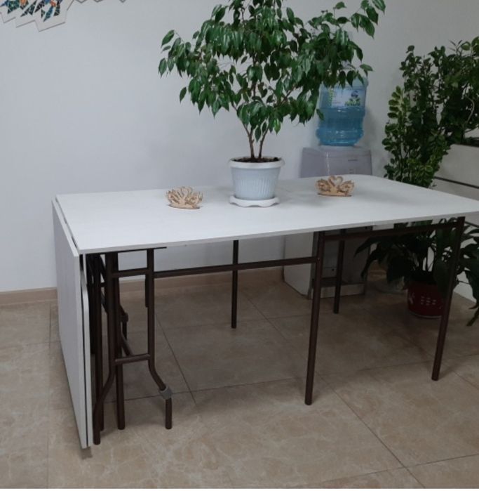 Стол- книжка срочно переезд