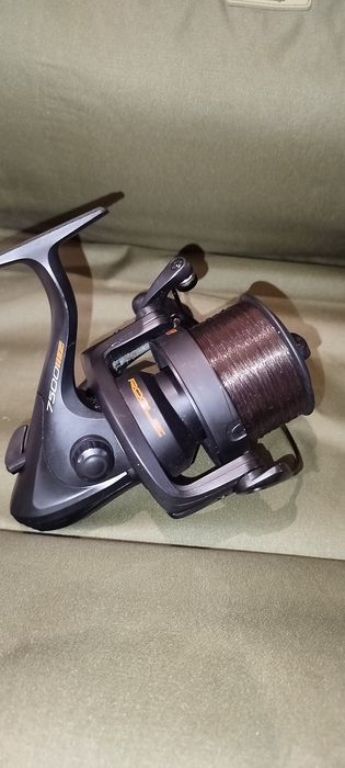 Шаранджийска макара Leeda Rogue 7500 FD