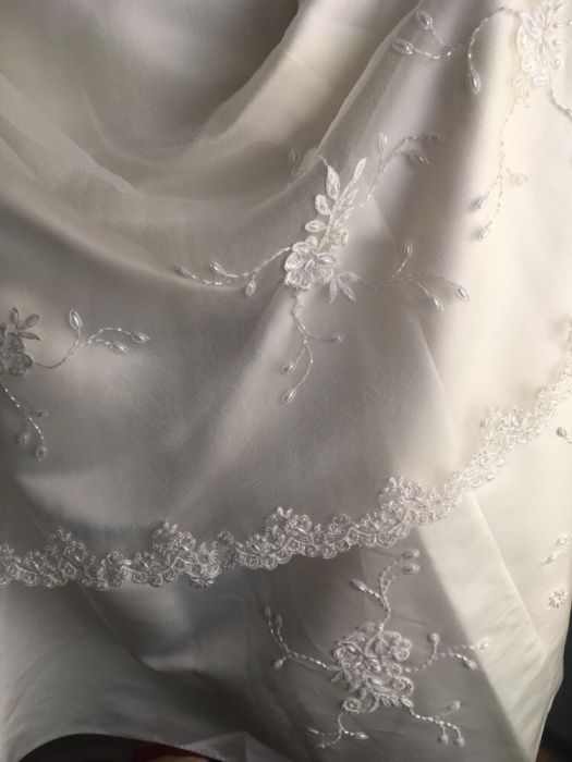 Продам свадебное платье