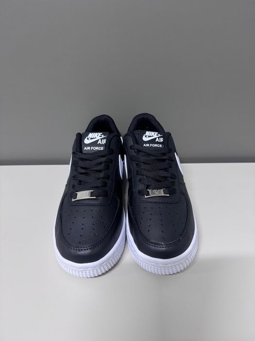 Nike Air Force 1 negri