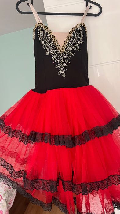 платье испанки за танци, балета или изстъпления