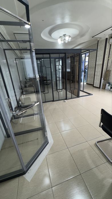 Ofis arendaga beriladi jomiy bozori yonida