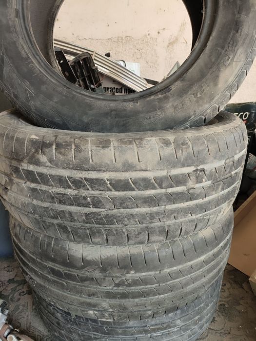 Продам Резину R17