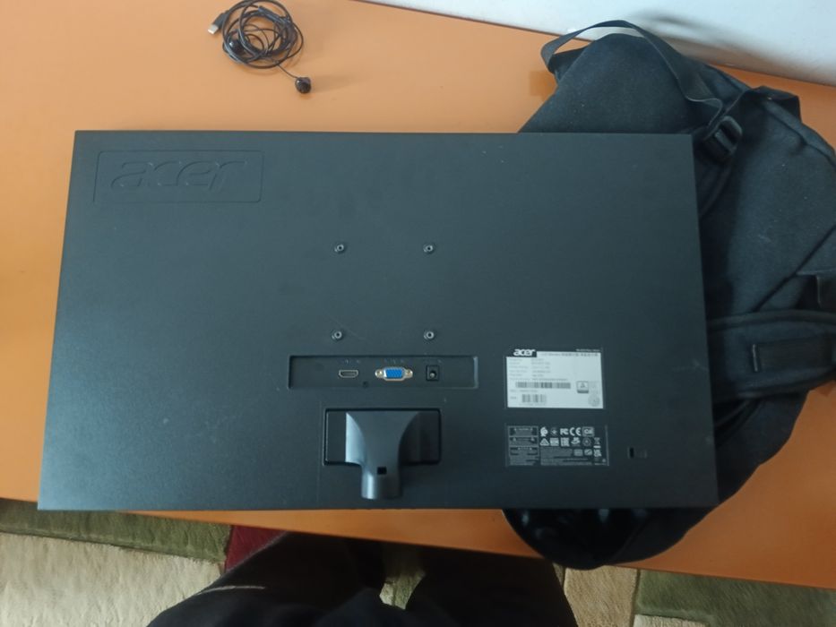 Мониторы продам старые