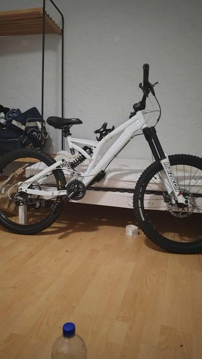 Bicicleta Marzocchi 27