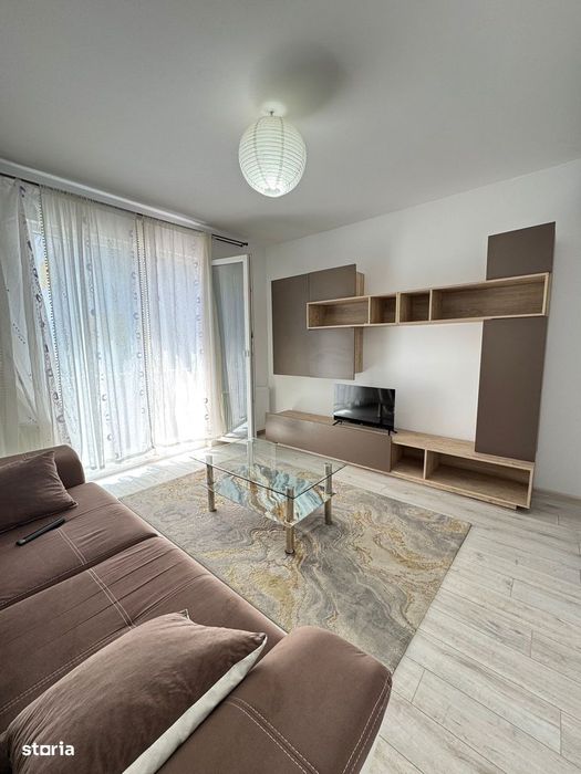 Garsonieră de închiriat – 350 € / lună+ Loc parcare inclus