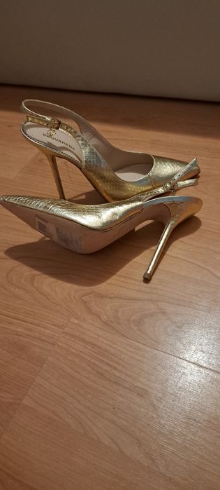 Vând pantofi dsquared2