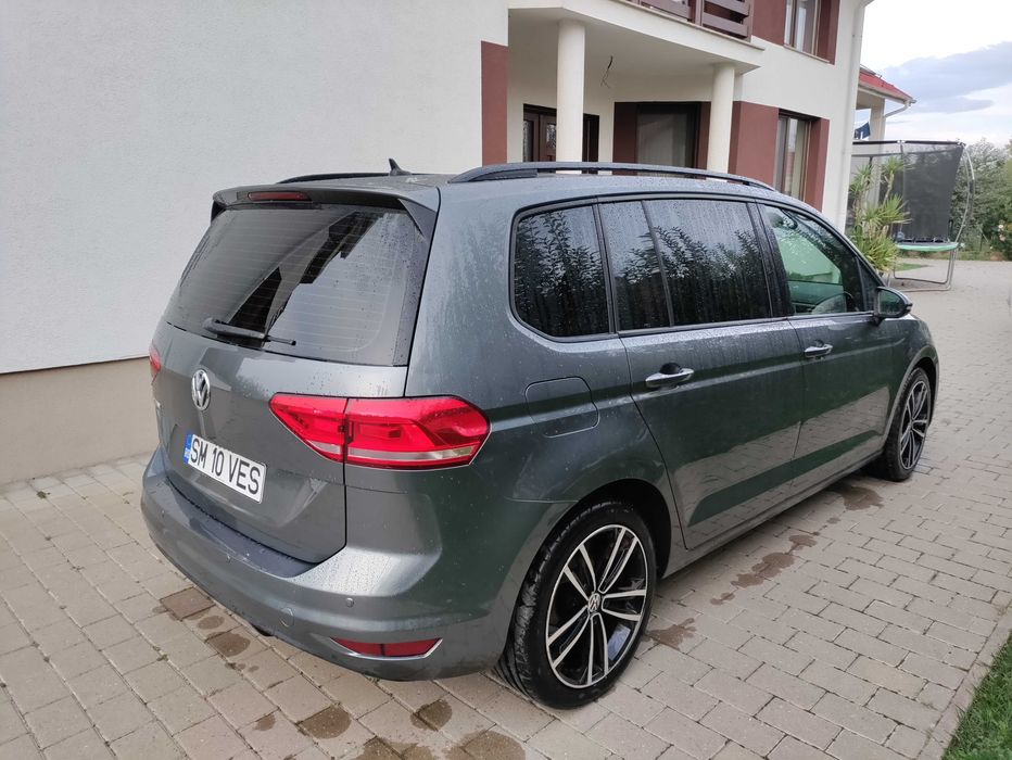 Volkswagen TOURAN 2018 1.6 diesel 7 locuri FRANTA 135000km in crestere