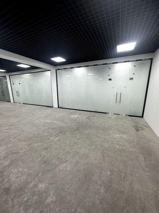 Каленное стекло. Перегародки, витражи, перила, козырьки. 38$ кв