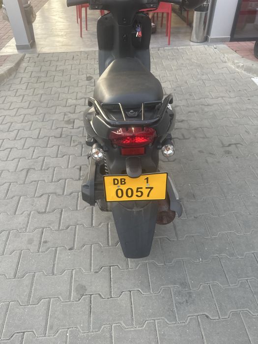 Scuter sym50 CARTE RAR!! Îmatriculat