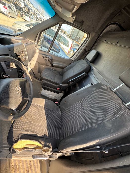 Dezmembrez Mercedes Sprinter 906 313 CDI euro 4 om646 BiTurbo