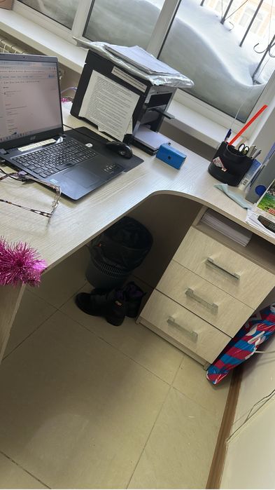 Продается офисная мебель