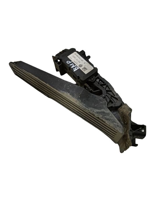 Pedala De Acceleratie Volkswagen Passat 3C2 2005 - 2010 Hella 1K172150