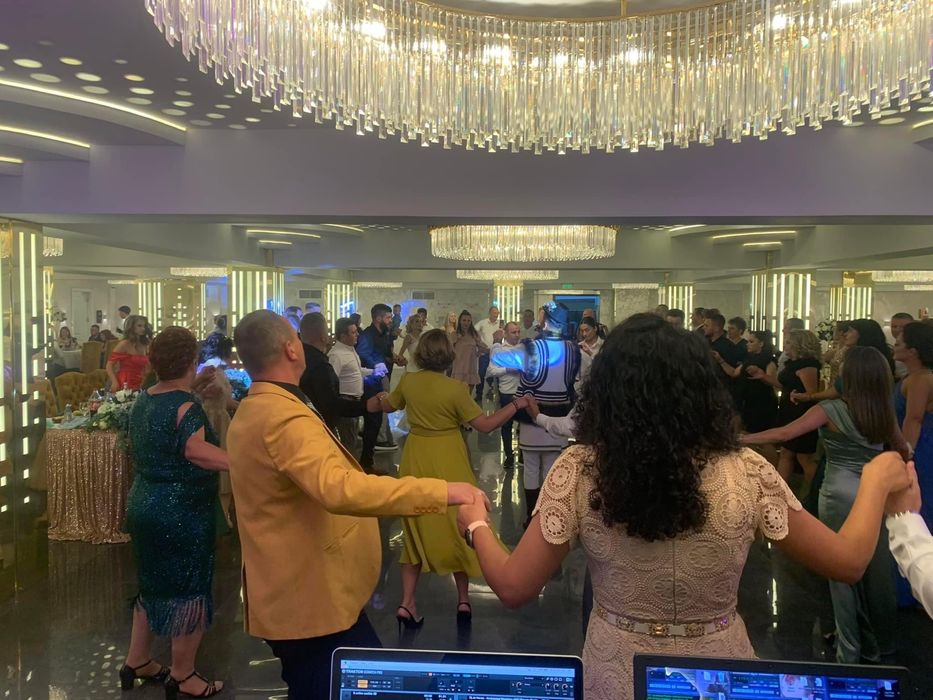 Dj Nunta Dj cumatrie Dj botez Dj solista