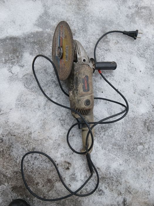 Продам болгарку сетевой