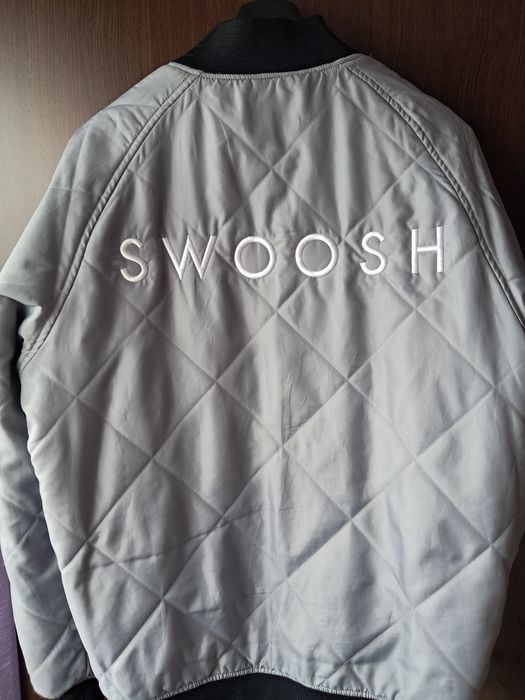 Geaca Nike două fețe