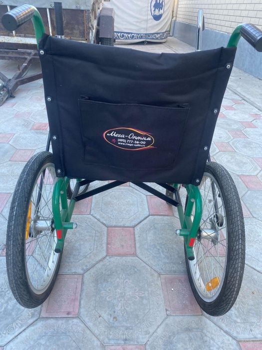 Продам инвалидную коляску