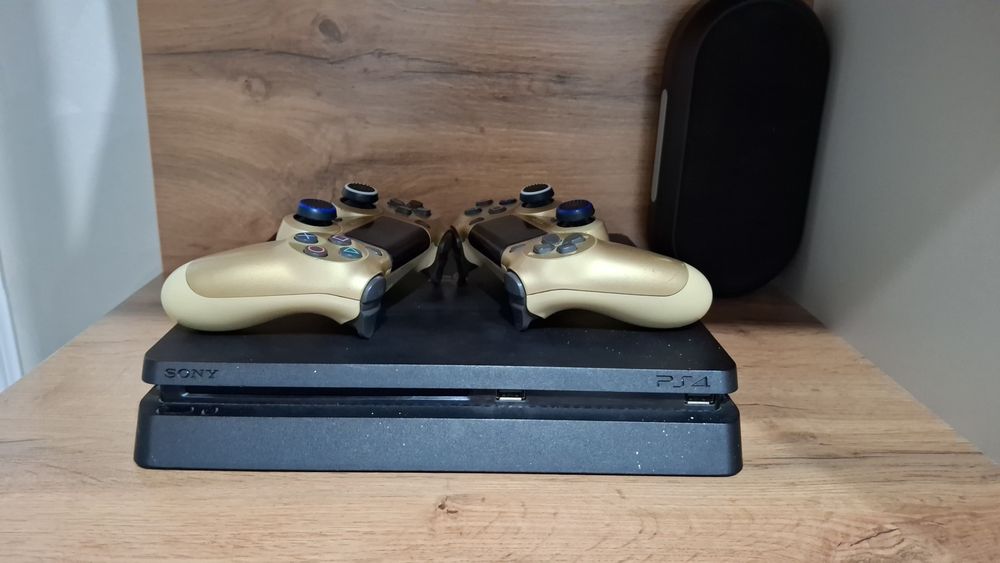 Игровой руль и рс4