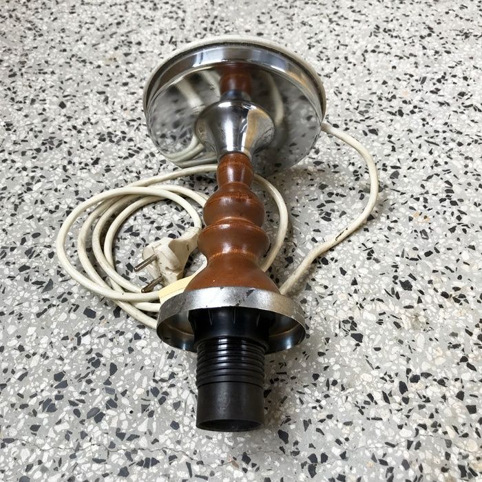 Основа за настолна лампа