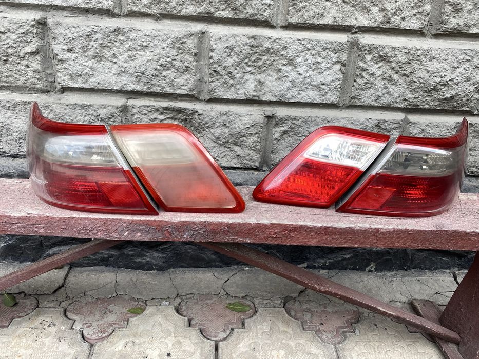 Фары на камри 40 задние