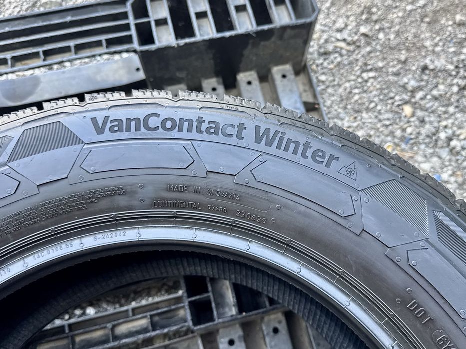 2бр.ЗИМНИ ГУМИ Continental 215/65/16C за бус Iveco,Ducato,Sprinter,T5