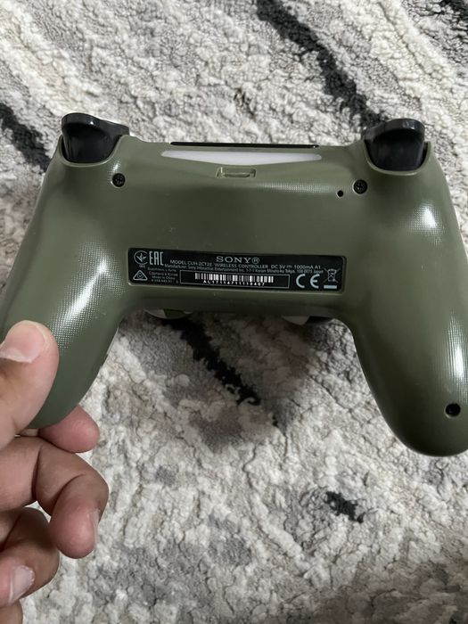 Геймпад пс4 новый