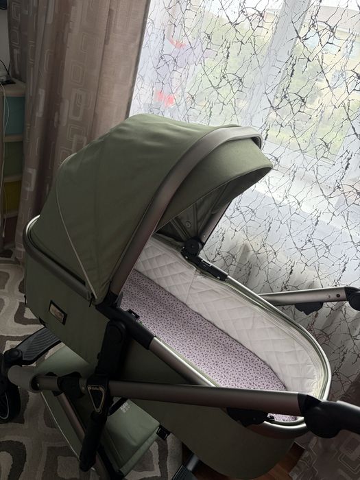 Продам коляску 2в1