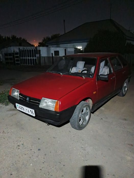 Продам Ладу ваз 2109