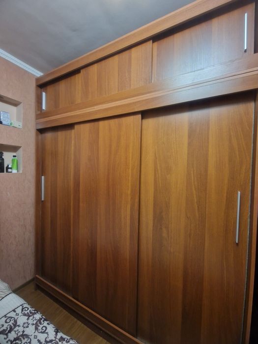 Продам шкаф купе