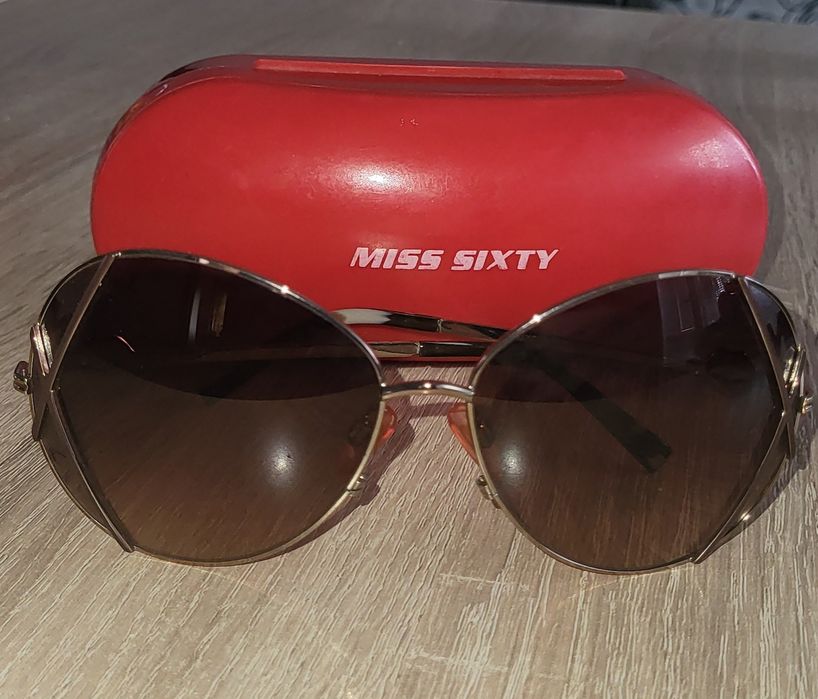 Слънчеви очила Miss Sixty