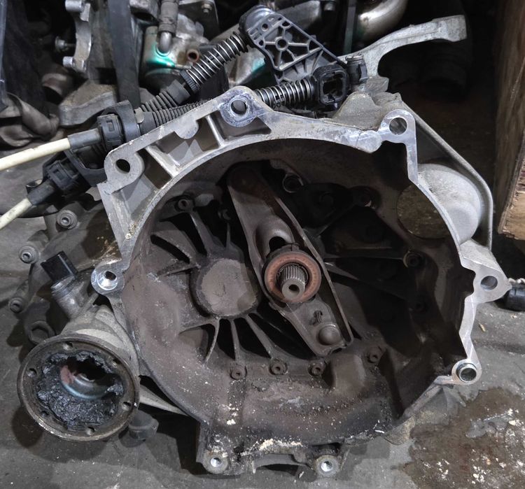 TitanAuto Volkswagen BUD МКПП