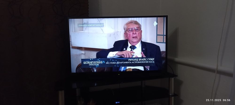 Sony телевизор продам