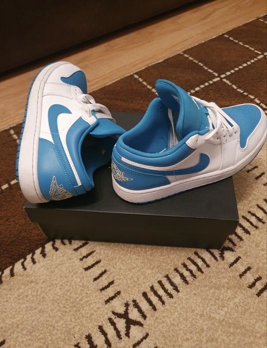 Addidasi jordan 1 low