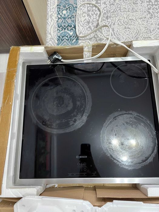 Электрическая варочная панель BOSH