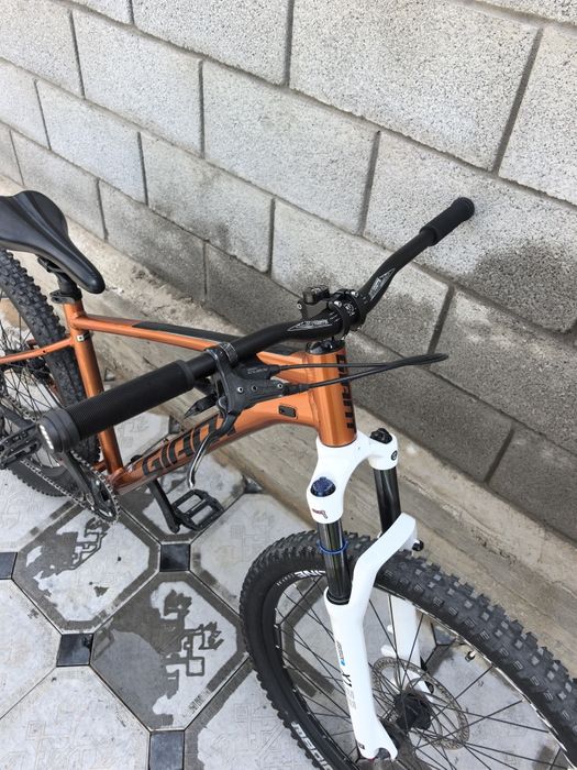 Продам кастомный giant talon 3