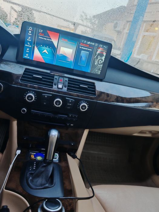 BMW 525i, автомат