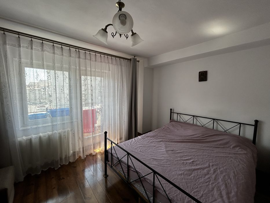 Apartament 4 camere