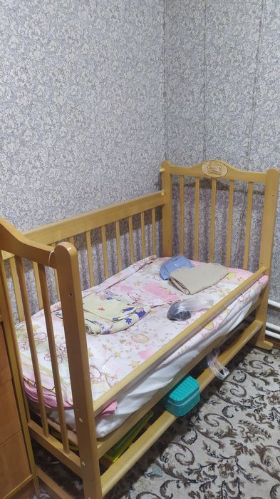 Детская кроватка