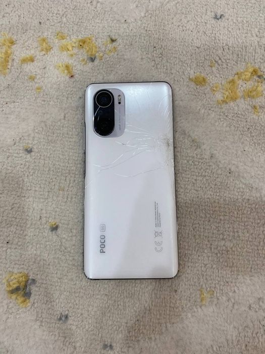 Телефон Xiaomi Poco f3 8/256GB