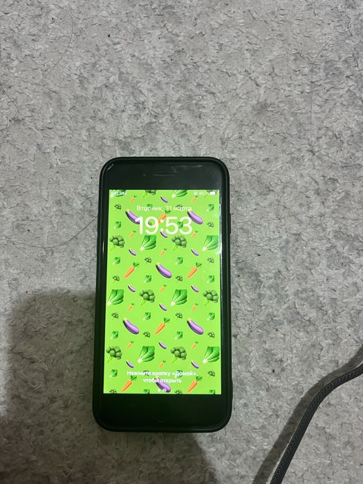 Срочна продом iphone 8