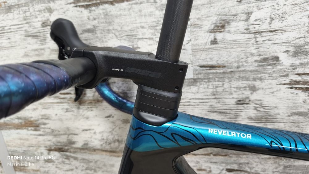 НОВ карбонов шосеен велосипед KTM Revelator Master 105 12S Trimax | 49