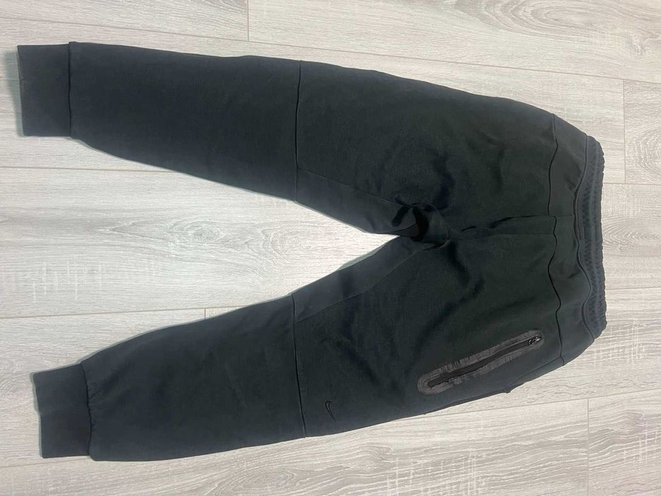 Nike Tech панталон