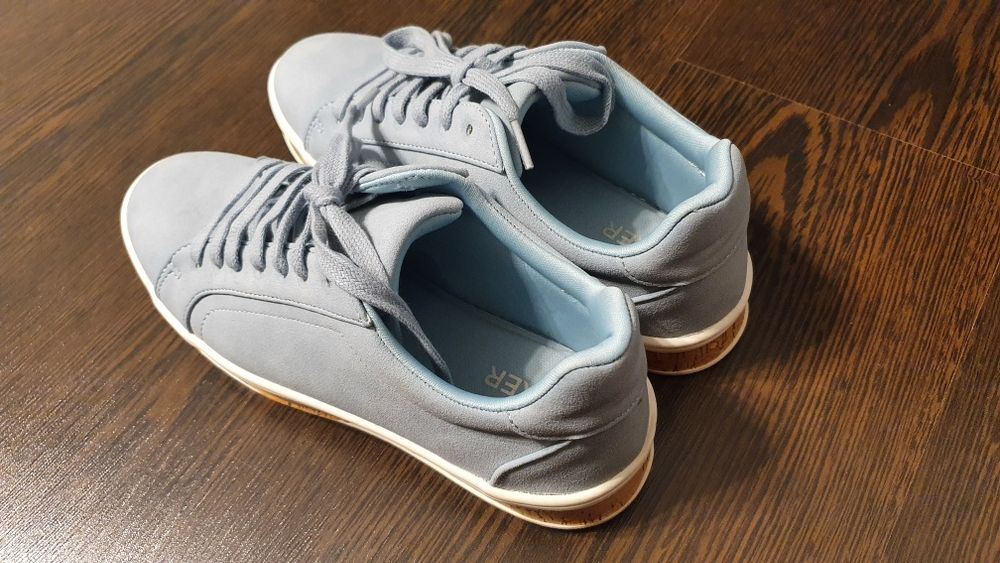 Teniși Bull Boxer  damă mărimea 39