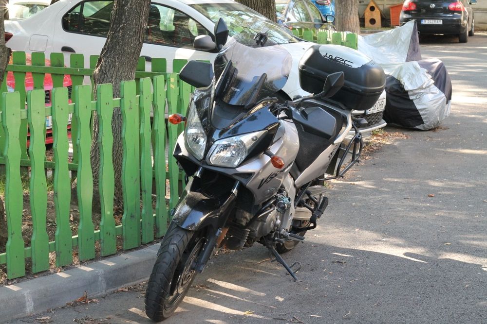 Suzuki DL 650 V strom  motor motocicleta